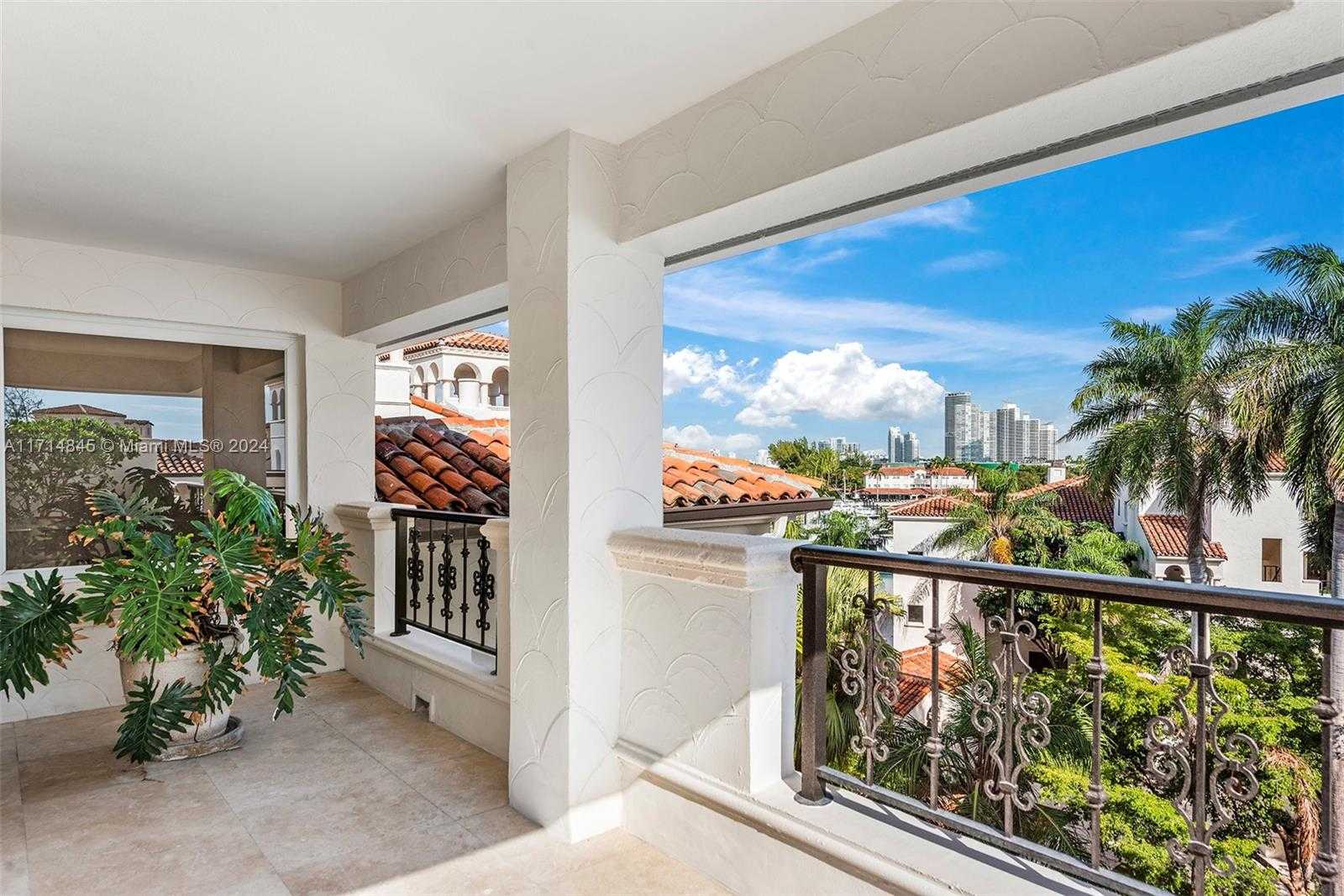 Small Image of 2444 FISHER ISLAND DR #5404, Miami Beach Number 39