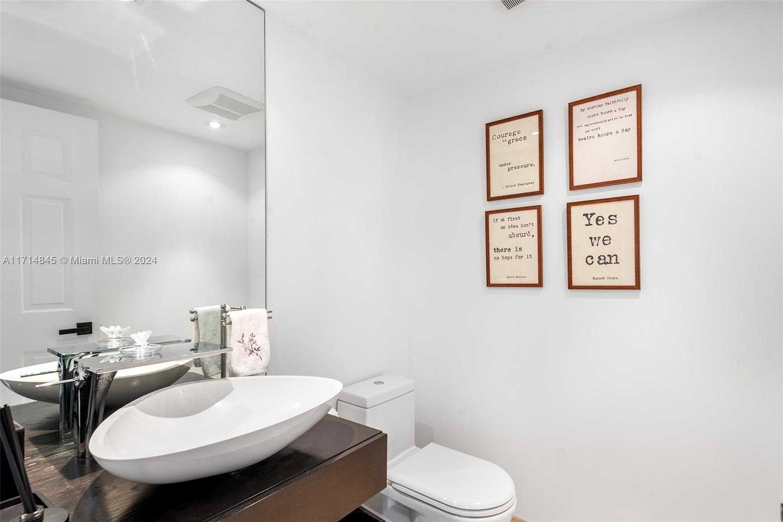 Small Image of 2444 FISHER ISLAND DR #5404, Miami Beach Number 47