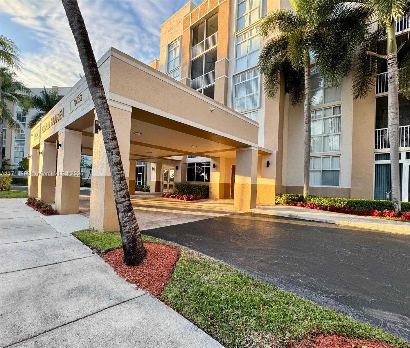 Small Image of 9755 NORTH WEST 52ND ST #107, Doral Number 2