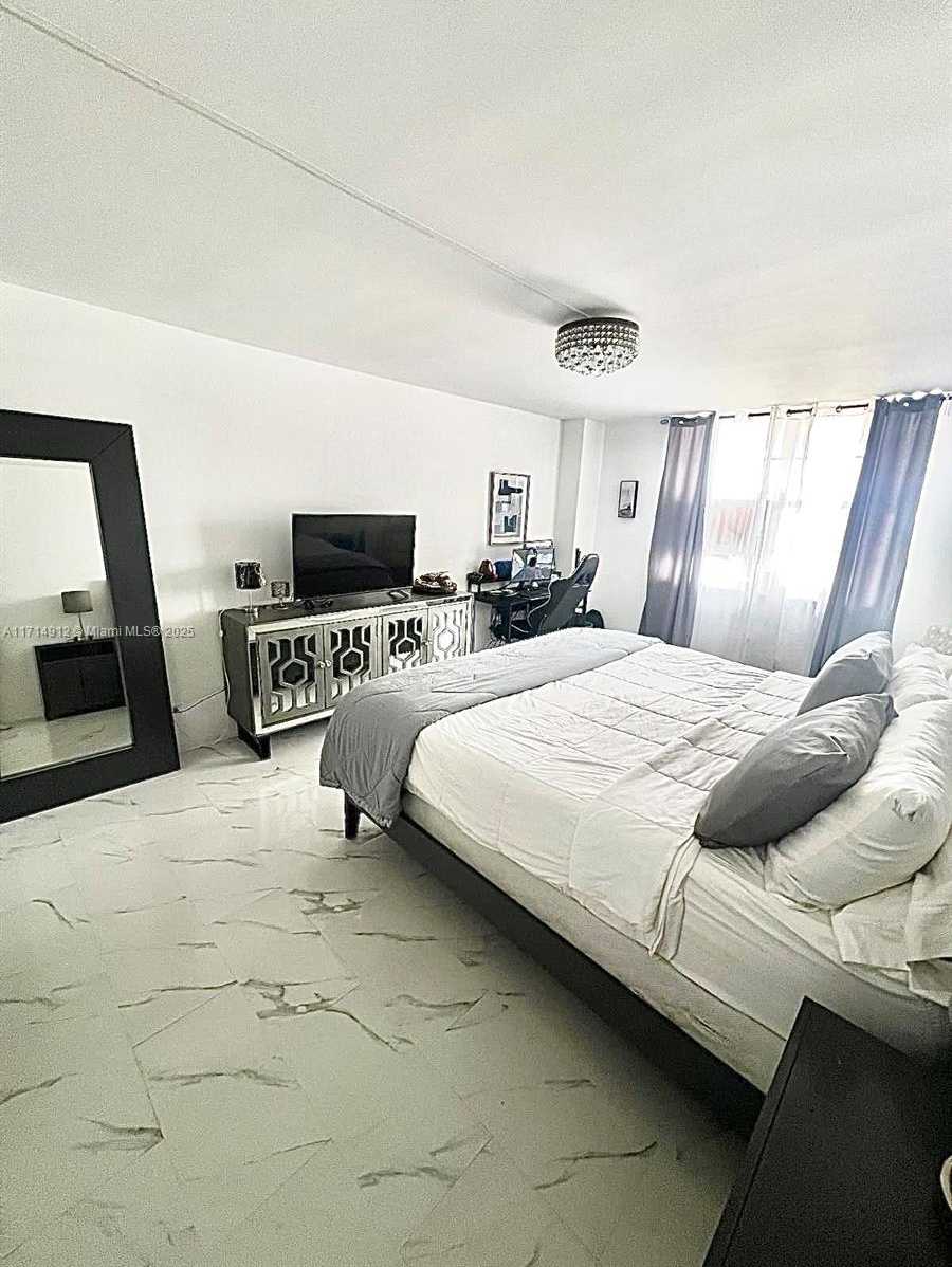 Small Image of 250 174TH ST #2307, Sunny Isles Beach Number 17