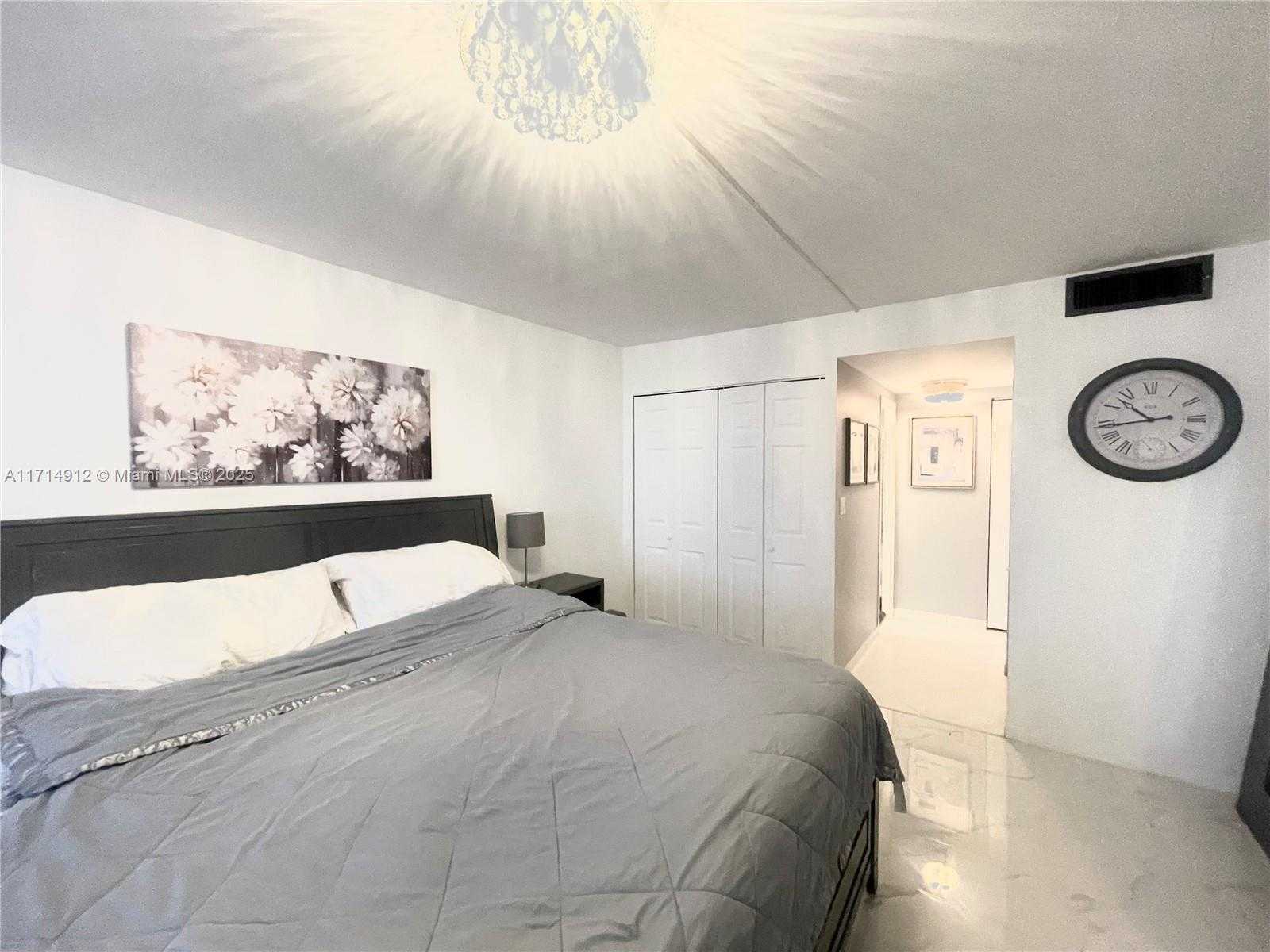 Small Image of 250 174TH ST #2307, Sunny Isles Beach Number 25