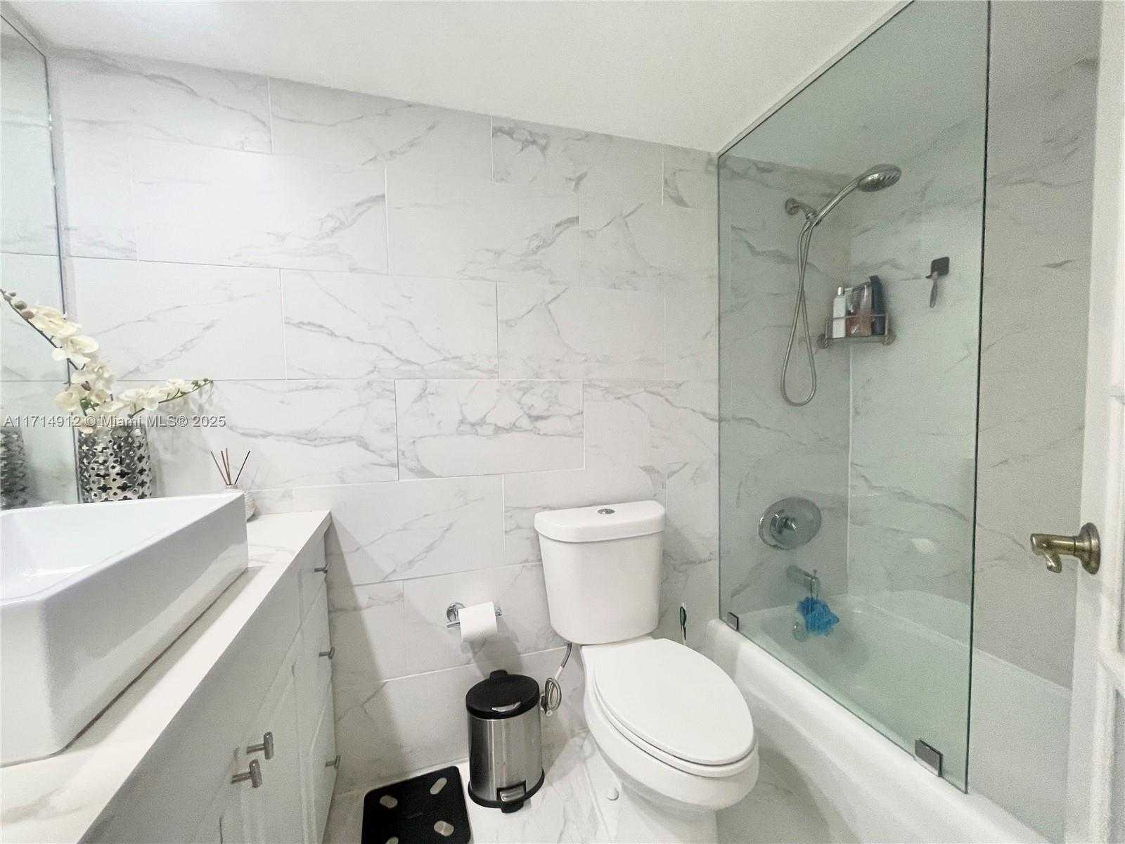 Small Image of 250 174TH ST #2307, Sunny Isles Beach Number 26