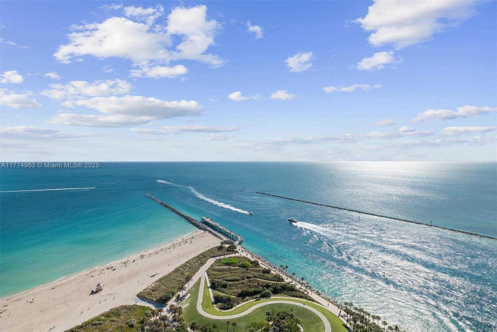 Small Image of 100 SOUTH POINTE DR #3203, Miami Beach Number 34