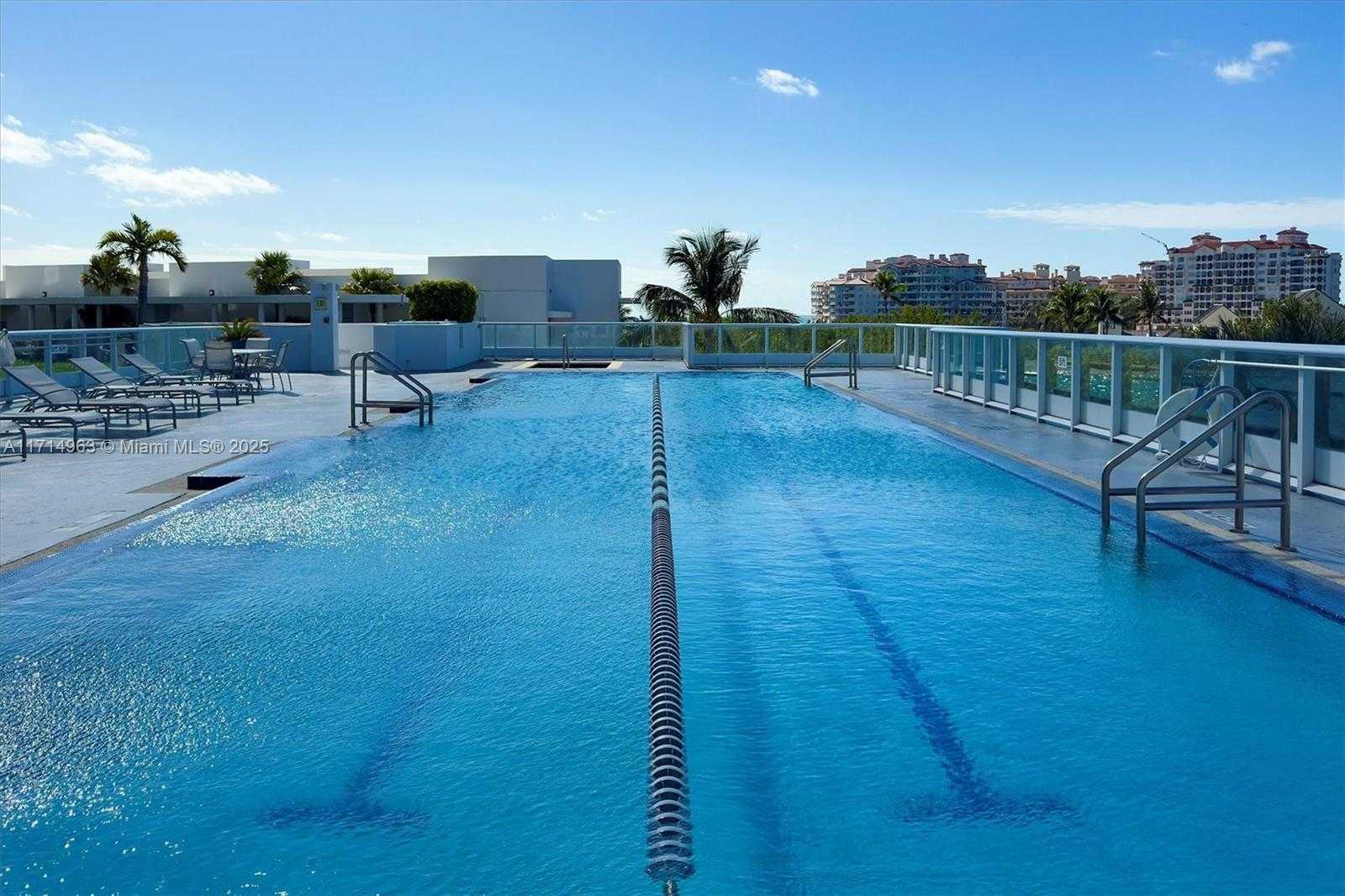 Small Image of 100 SOUTH POINTE DR #3203, Miami Beach Number 46