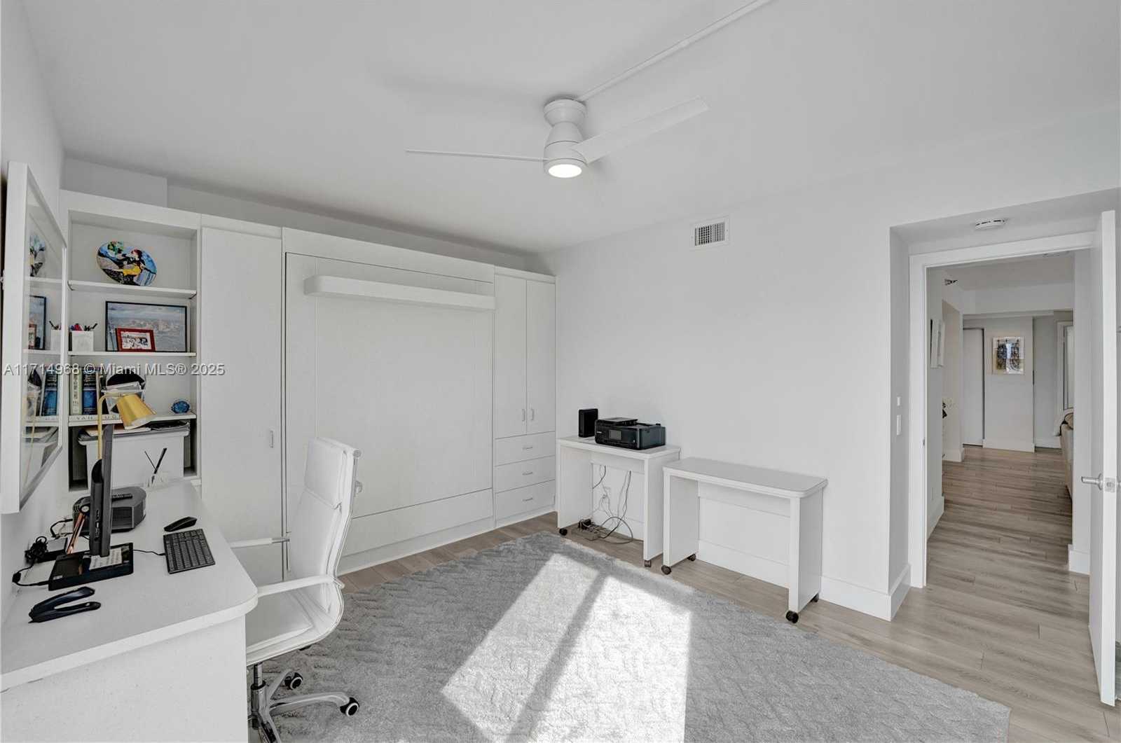 Small Image of 3610 YACHT CLUB DR #508, Aventura Number 13