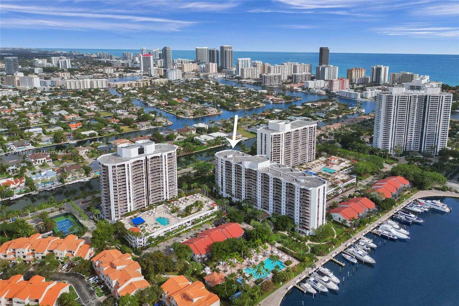 Small Image of 3610 YACHT CLUB DR #508, Aventura Number 29