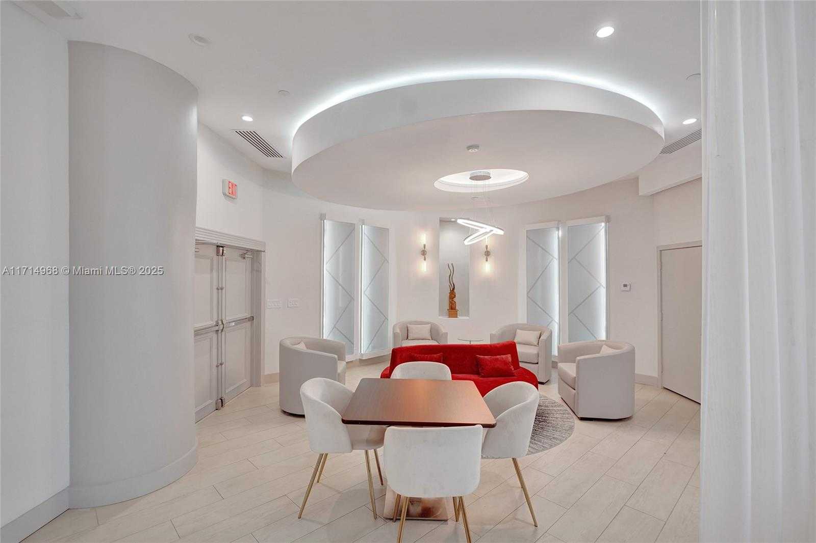 Small Image of 3610 YACHT CLUB DR #508, Aventura Number 39