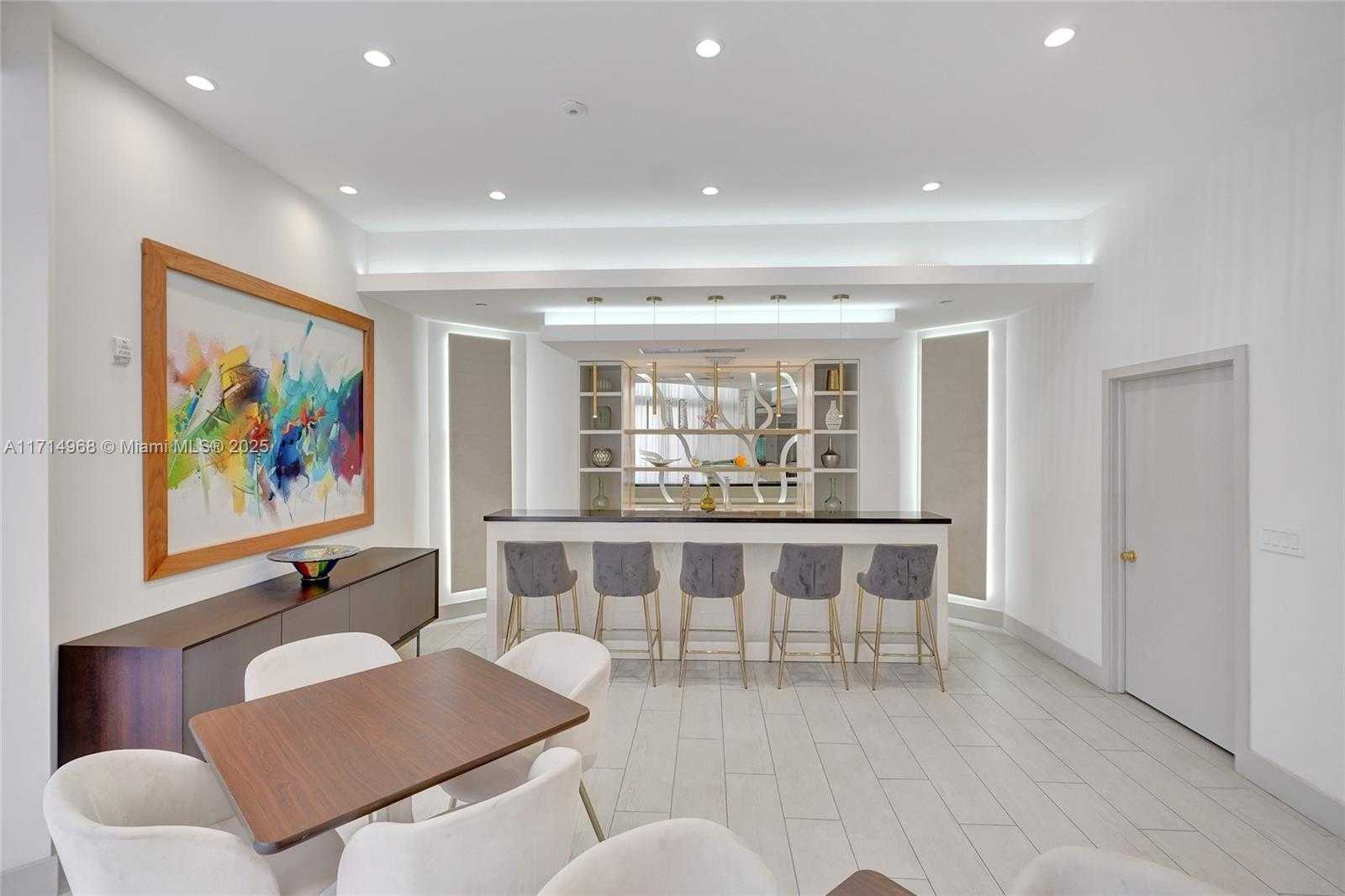 Small Image of 3610 YACHT CLUB DR #508, Aventura Number 41