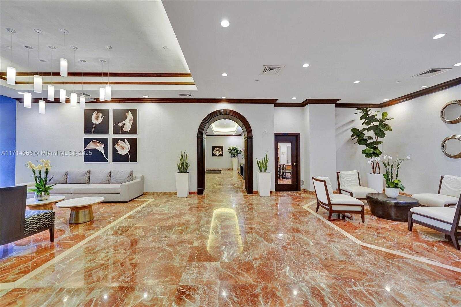 Small Image of 3610 YACHT CLUB DR #508, Aventura Number 44