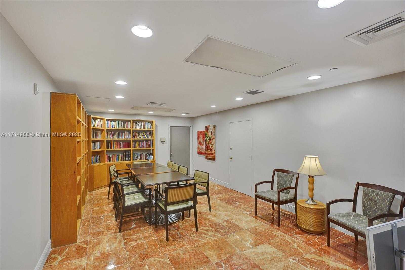 Small Image of 3610 YACHT CLUB DR #508, Aventura Number 48