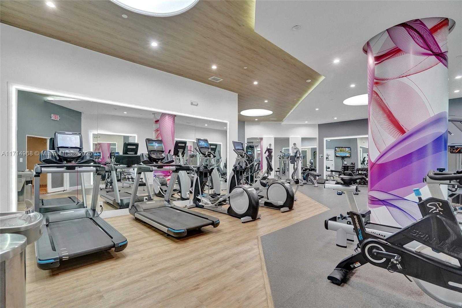 Small Image of 3610 YACHT CLUB DR #508, Aventura Number 52