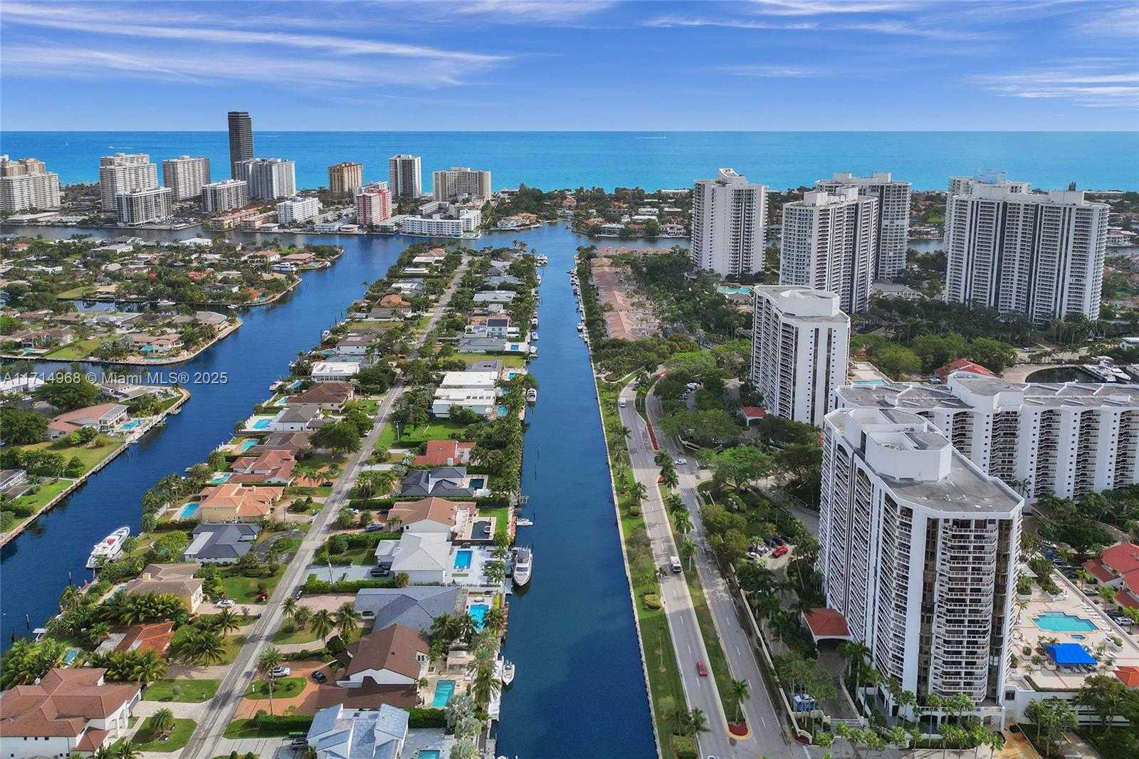 Small Image of 3610 YACHT CLUB DR #508, Aventura Number 56