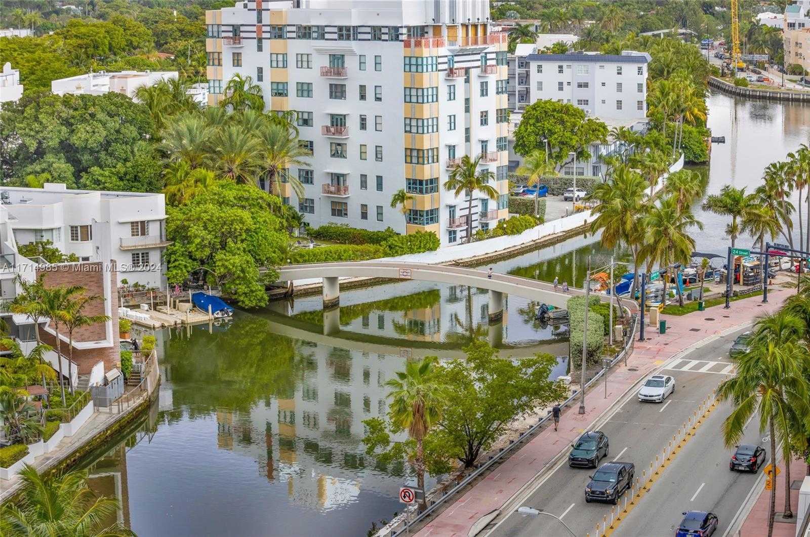 Small Image of 2301 COLLINS AVE #1030, Miami Beach Number 4