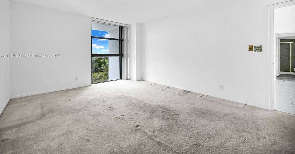 Small Image of 20355 NORTH EAST 34TH CT #725, Aventura Number 18