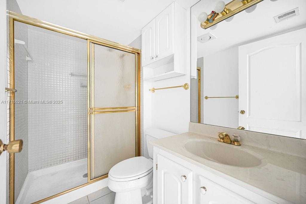 Small Image of 20355 NORTH EAST 34TH CT #725, Aventura Number 31