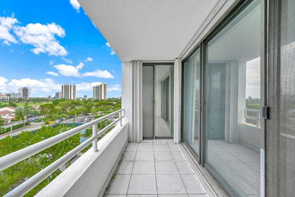 Small Image of 20355 NORTH EAST 34TH CT #725, Aventura Number 36