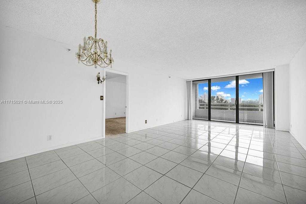 Small Image of 20355 NORTH EAST 34TH CT #725, Aventura Number 5