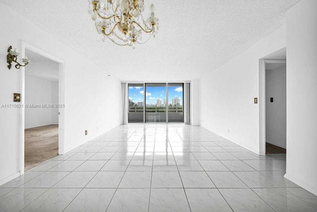 Small Image of 20355 NORTH EAST 34TH CT #725, Aventura Number 7