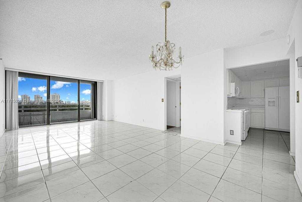 Small Image of 20355 NORTH EAST 34TH CT #725, Aventura Number 8