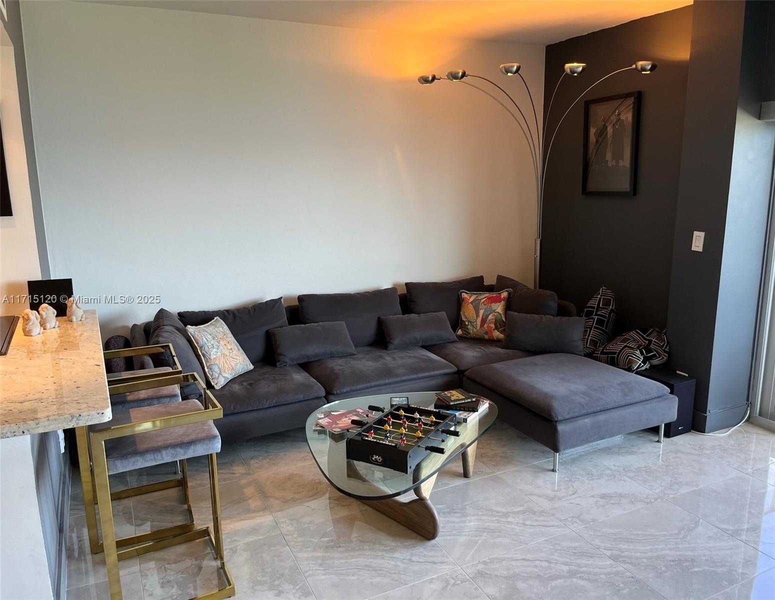 Small Image of 880 NORTH EAST 69TH ST #5Q, Miami Number 4