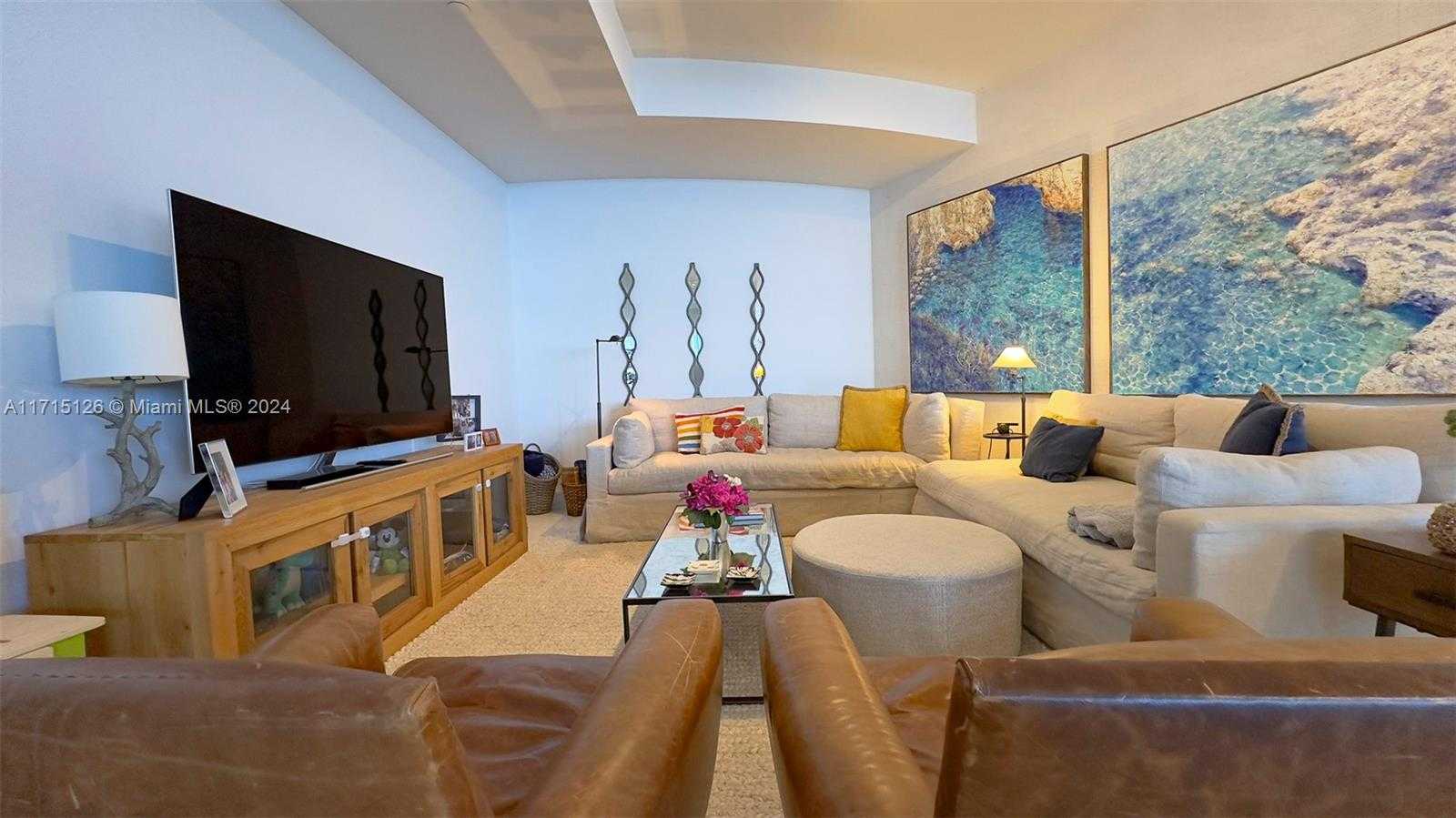 Small Image of 18555 Collins Ave, Sunny Isles Beach, FL 33160, USA Number 11