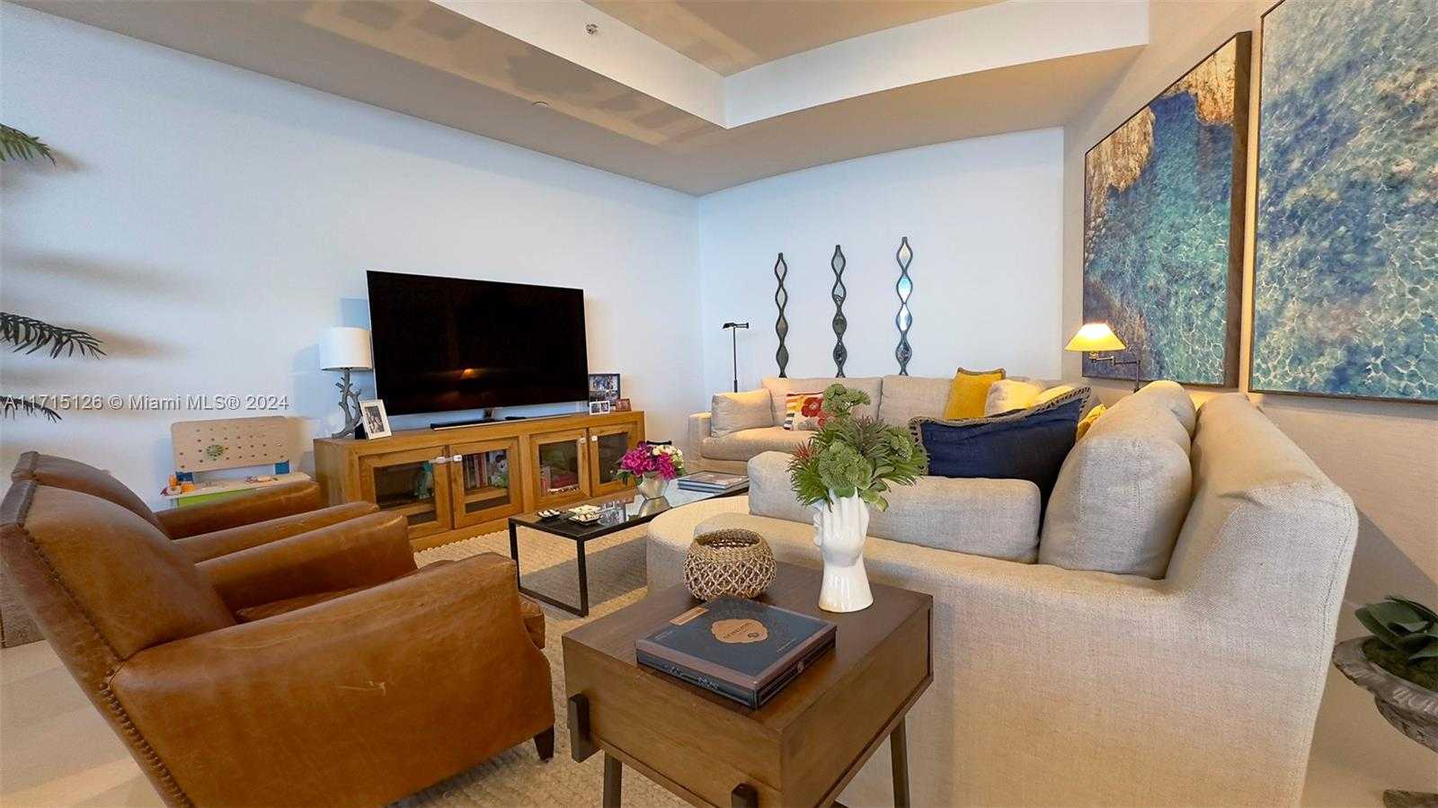 Small Image of 18555 Collins Ave, Sunny Isles Beach, FL 33160, USA Number 12