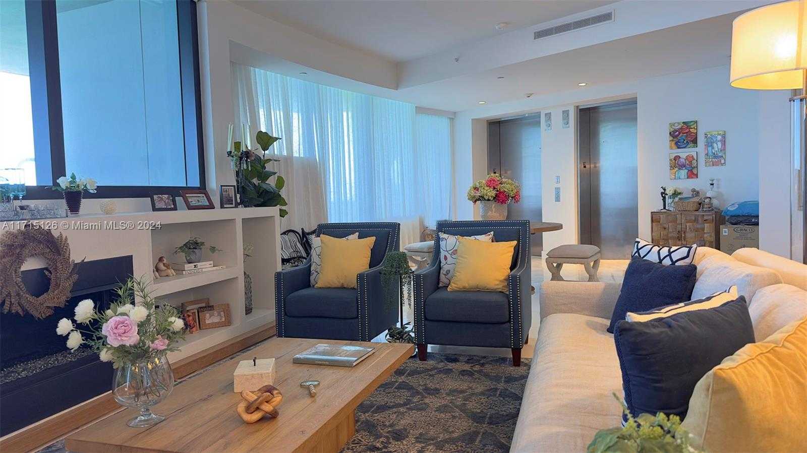 Small Image of 18555 Collins Ave, Sunny Isles Beach, FL 33160, USA Number 15