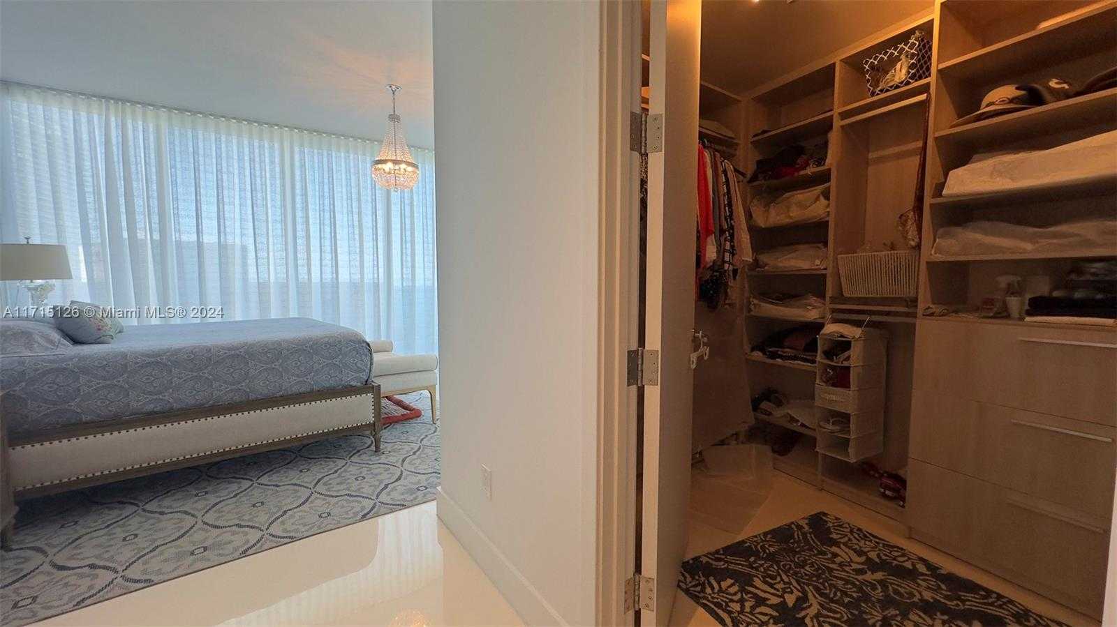 Small Image of 18555 Collins Ave, Sunny Isles Beach, FL 33160, USA Number 42