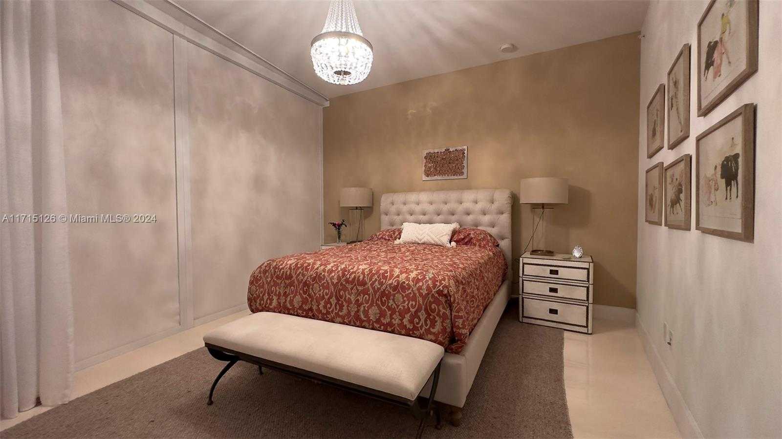 Small Image of 18555 Collins Ave, Sunny Isles Beach, FL 33160, USA Number 47