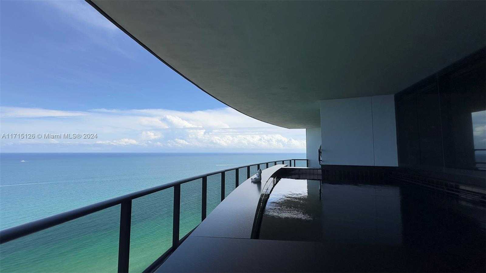 Small Image of 18555 Collins Ave, Sunny Isles Beach, FL 33160, USA Number 57