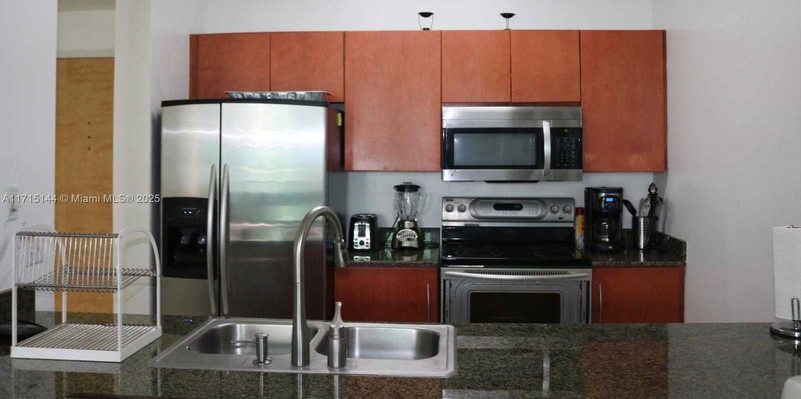 Small Image of 1200 BRICKELL BAY DR #4214, Miami Number 19