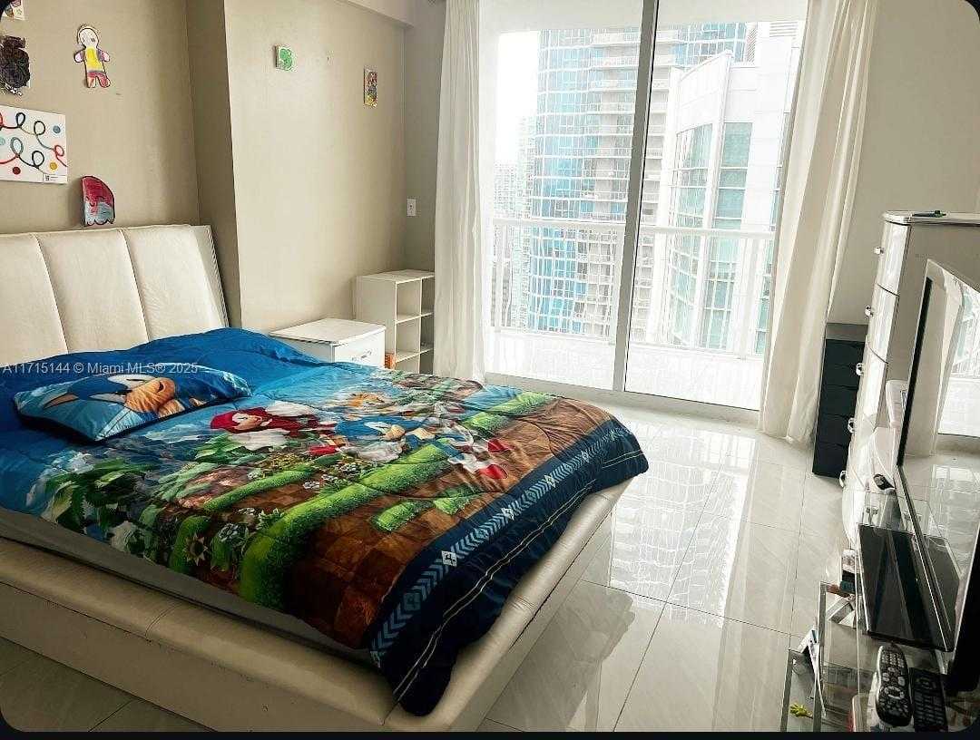 Small Image of 1200 BRICKELL BAY DR #4214, Miami Number 22