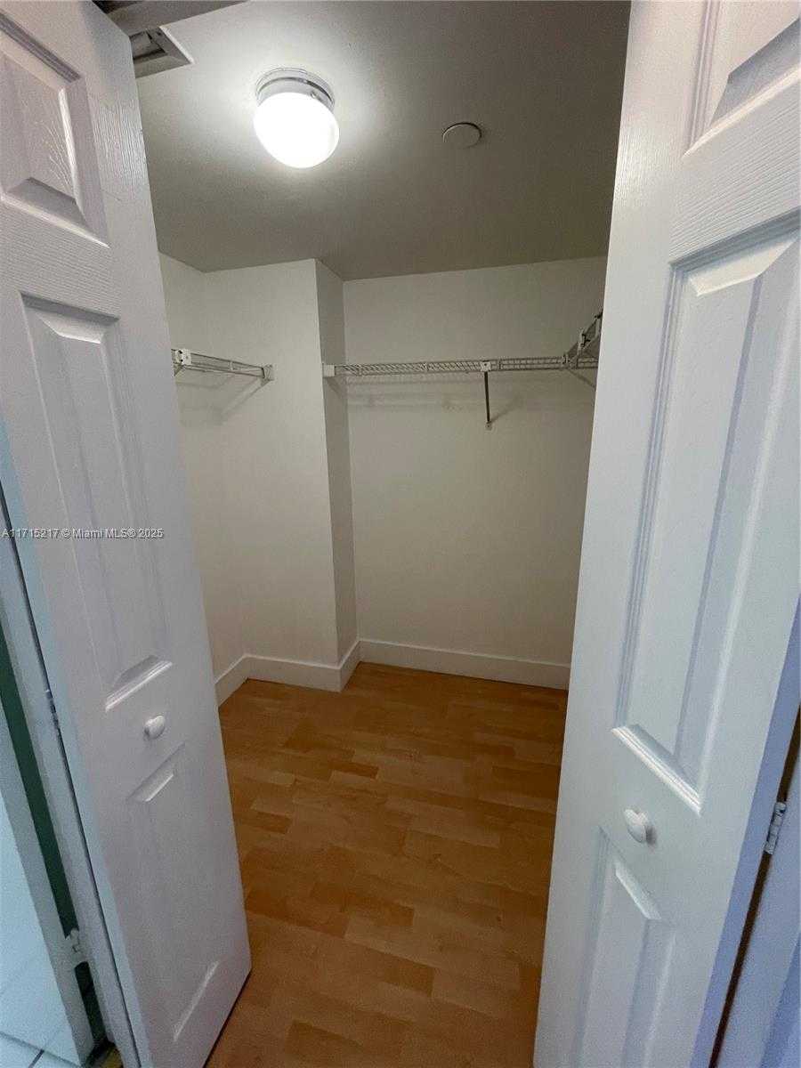 Small Image of 3300 NORTH EAST 192ND ST #1804, Aventura Number 13