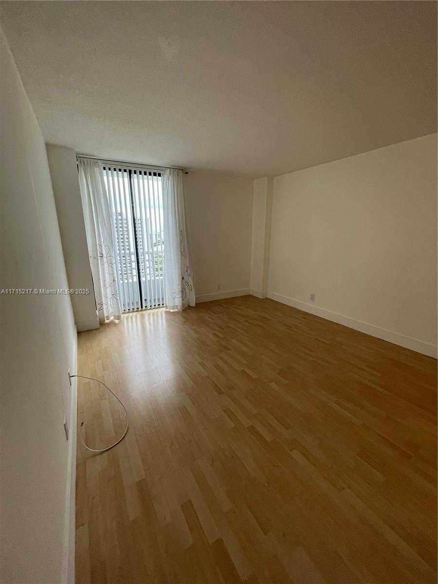 Small Image of 3300 NORTH EAST 192ND ST #1804, Aventura Number 16