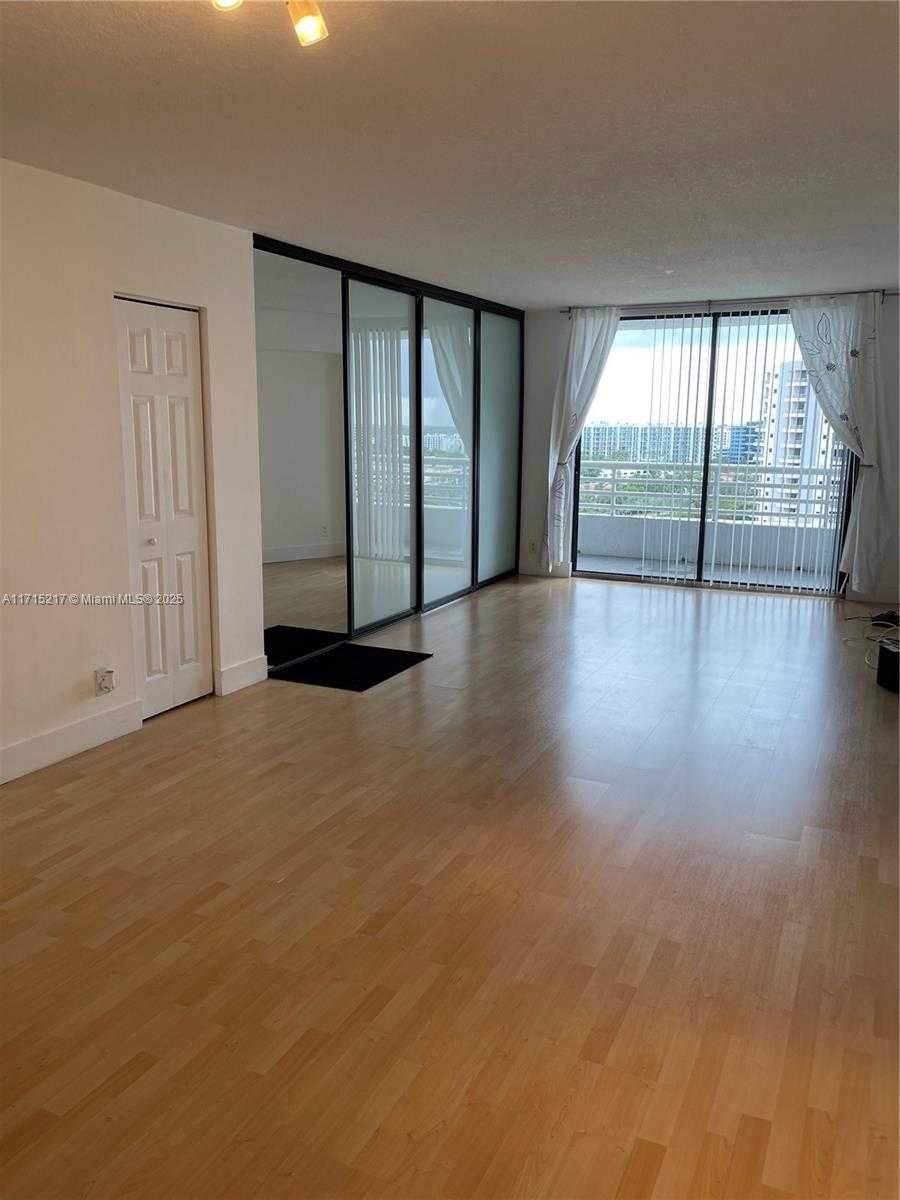 Small Image of 3300 NORTH EAST 192ND ST #1804, Aventura Number 34