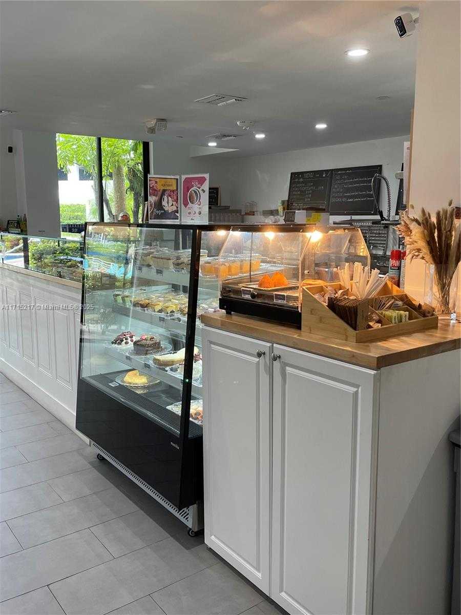 Small Image of 3300 NORTH EAST 192ND ST #1804, Aventura Number 36