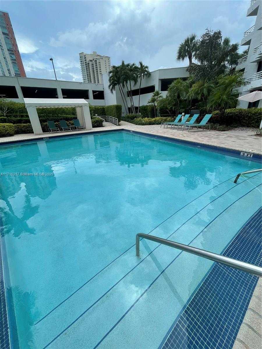 Small Image of 3300 NORTH EAST 192ND ST #1804, Aventura Number 38