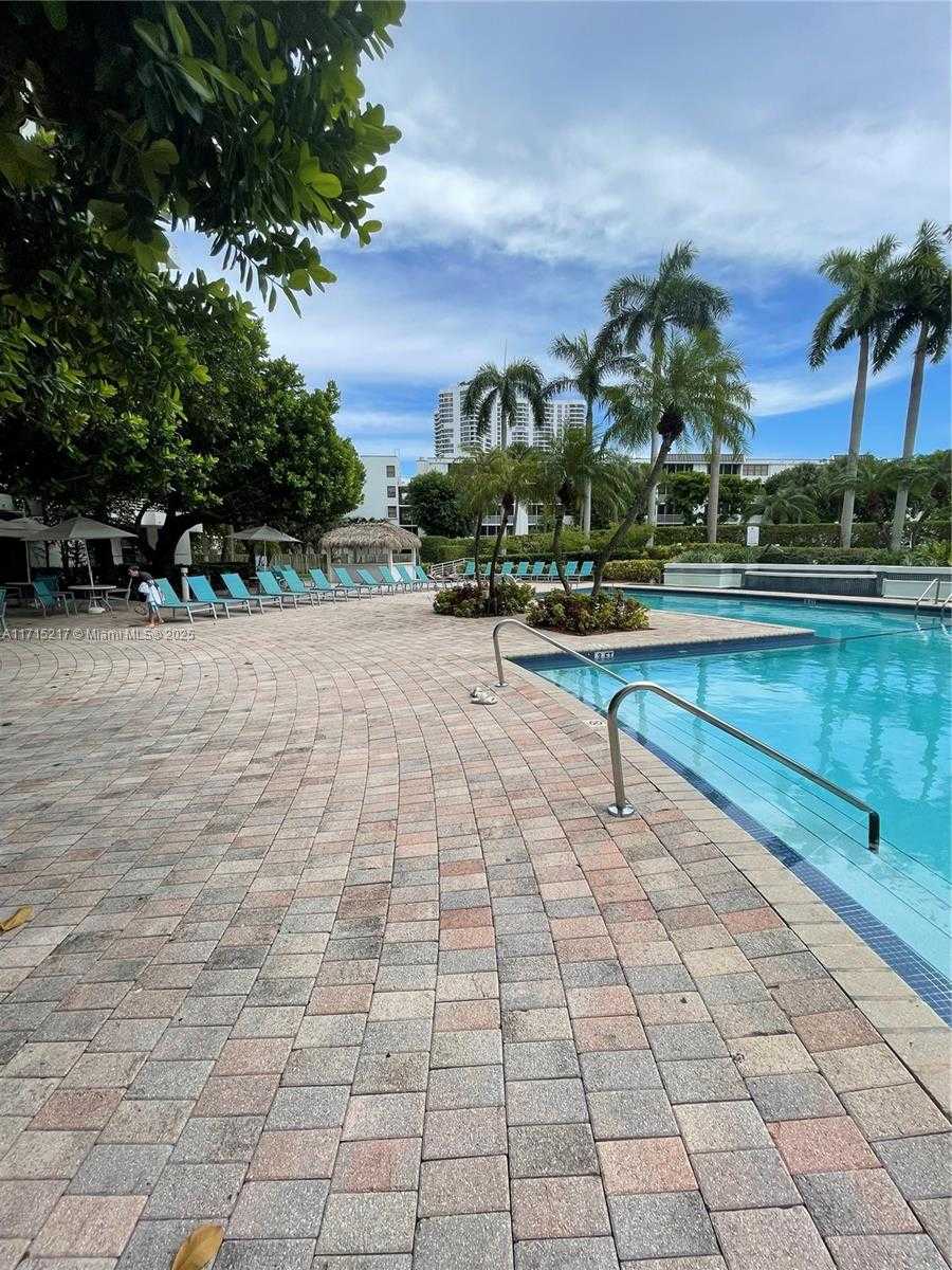 Small Image of 3300 NORTH EAST 192ND ST #1804, Aventura Number 39