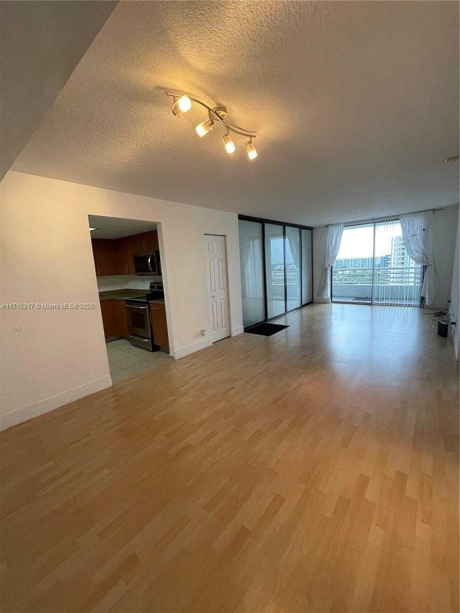 Small Image of 3300 NORTH EAST 192ND ST #1804, Aventura Number 6