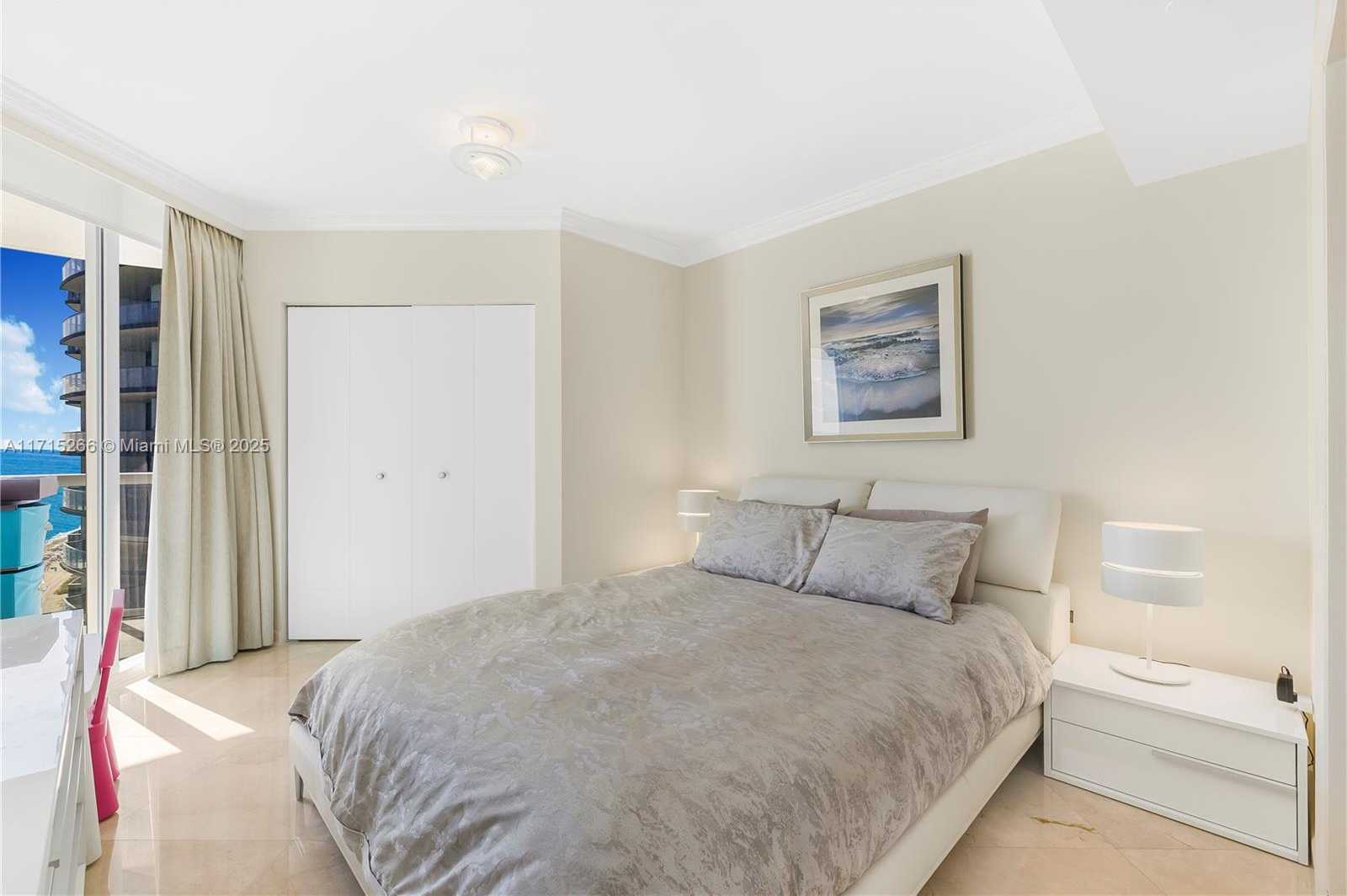Small Image of 18671 COLLINS AVE #2501, Sunny Isles Beach Number 20