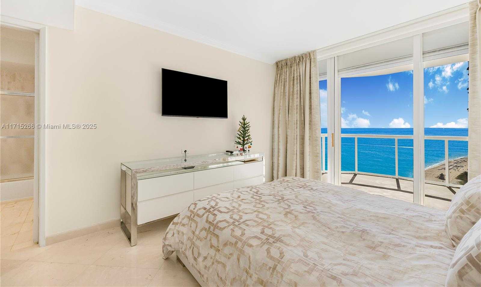 Small Image of 18671 COLLINS AVE #2501, Sunny Isles Beach Number 24