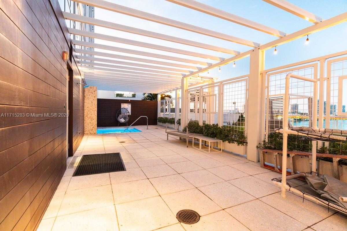 Small Image of 400 SUNNY ISLES BLVD #1906, Sunny Isles Beach Number 29