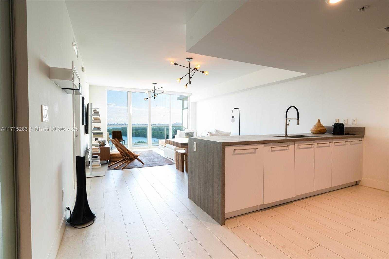 Small Image of 400 SUNNY ISLES BLVD #1906, Sunny Isles Beach Number 8