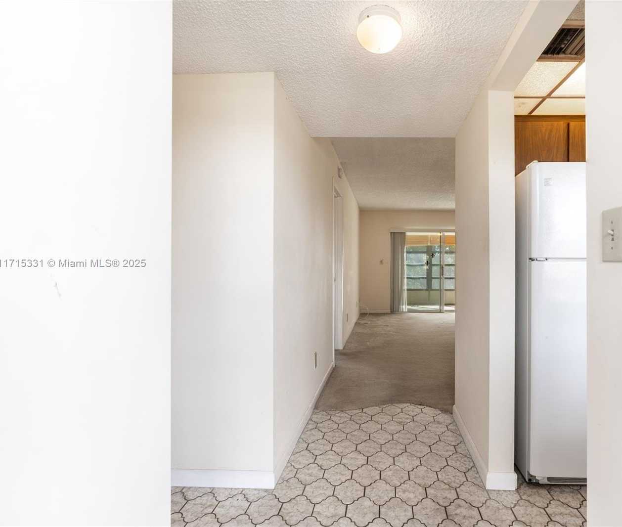 Small Image of 6051 NORTH WEST 61ST AVE #307, Tamarac Number 4