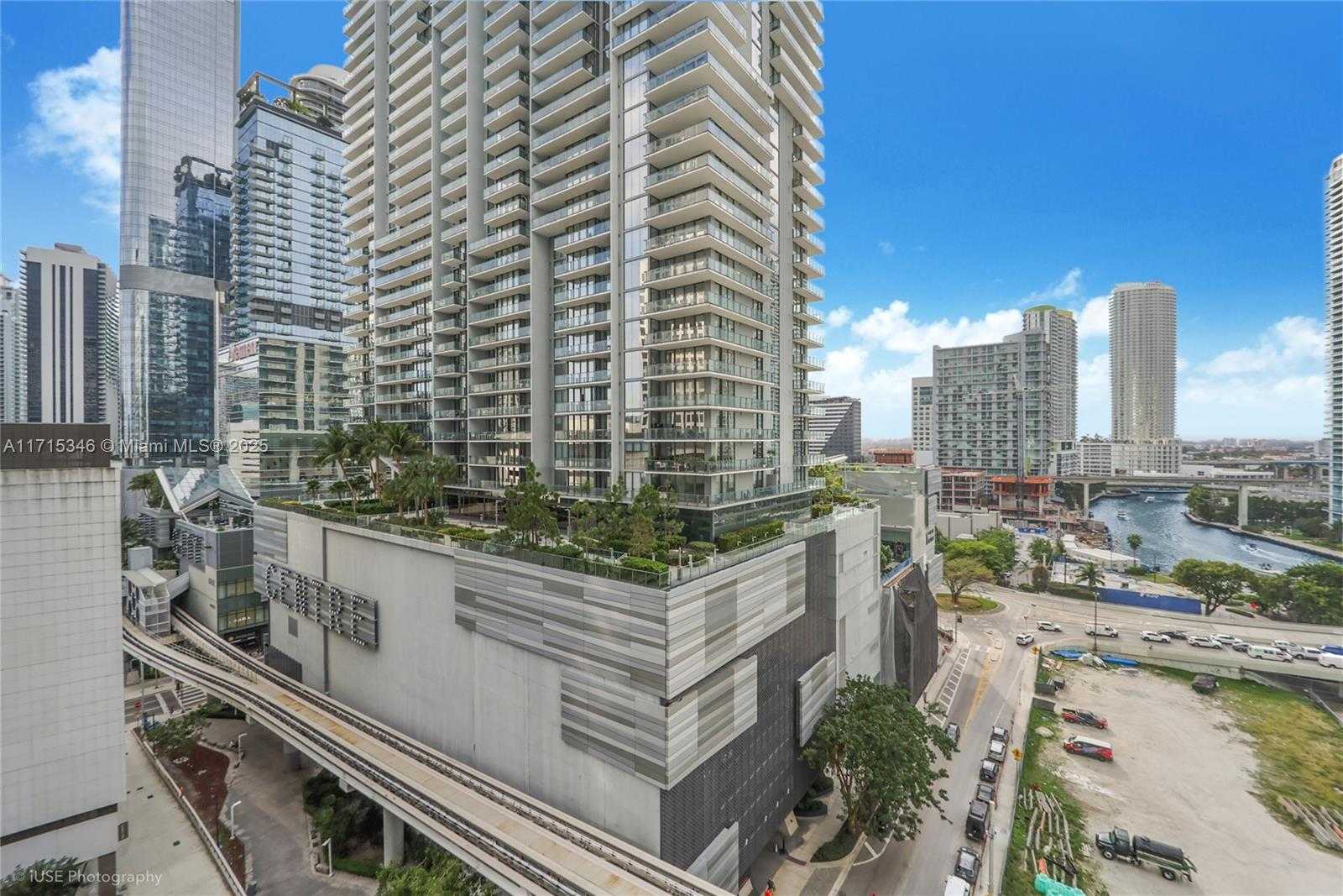 Small Image of 31 SOUTH EAST 6TH ST #1703, Miami Number 10