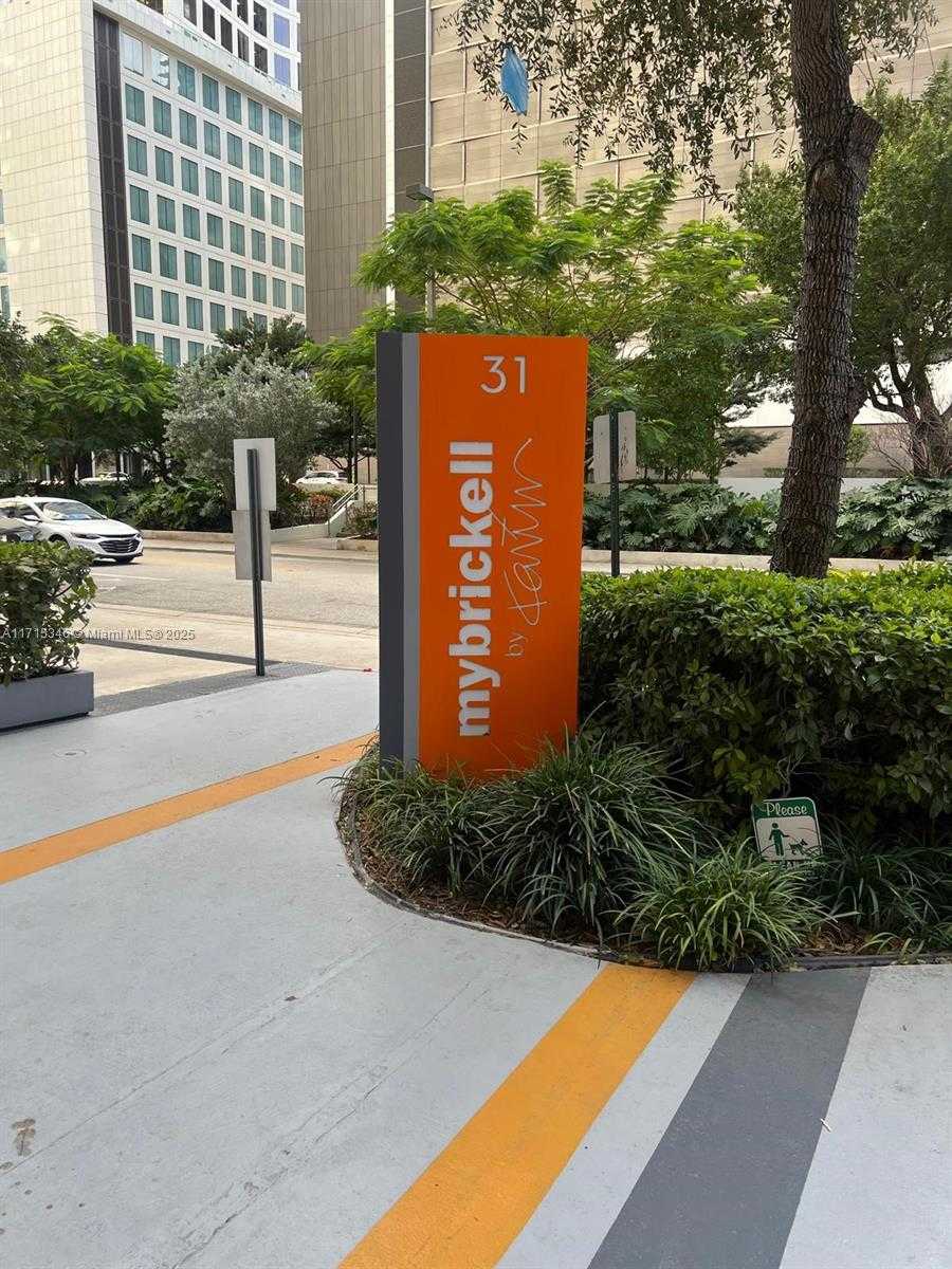 Small Image of 31 SOUTH EAST 6TH ST #1703, Miami Number 14