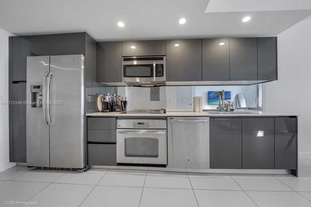 Small Image of 31 SOUTH EAST 6TH ST #1703, Miami Number 5