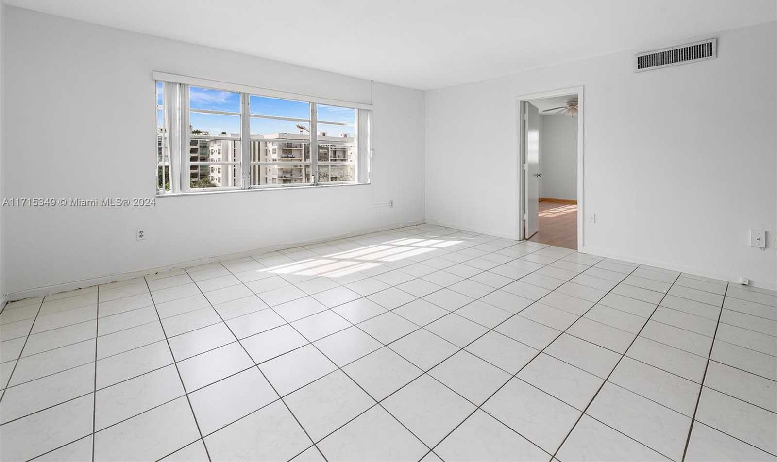 Small Image of 1020 94TH ST #503, Bay Harbor Islands Number 13