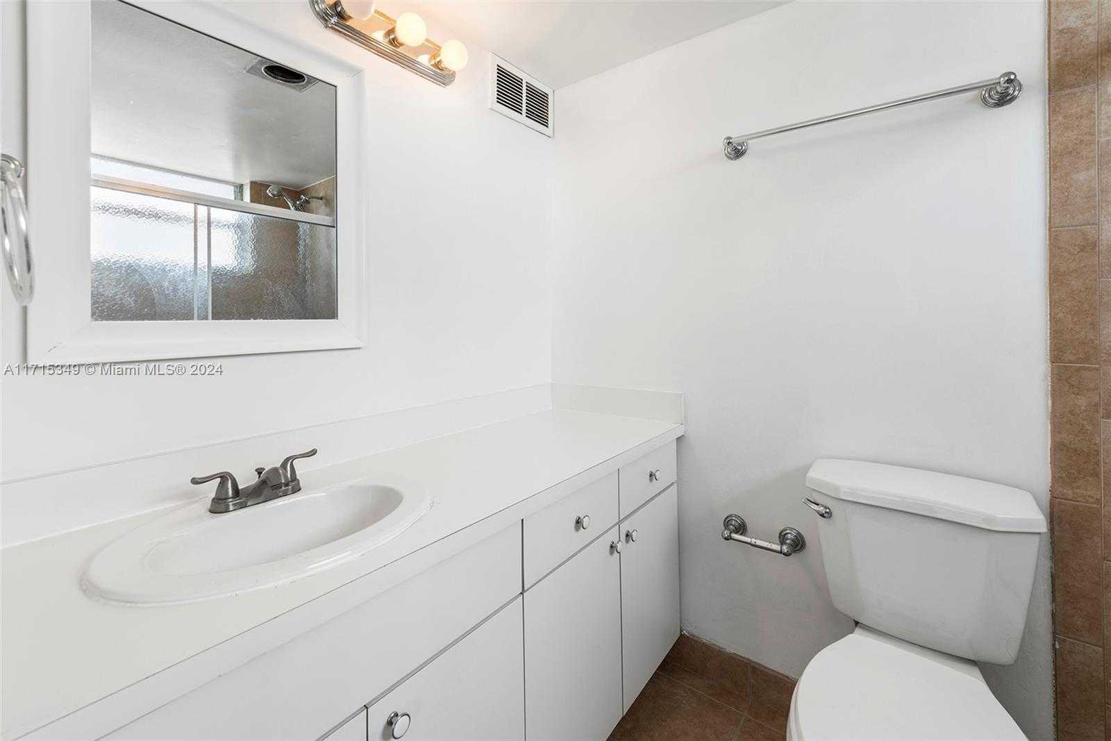 Small Image of 1020 94TH ST #503, Bay Harbor Islands Number 19