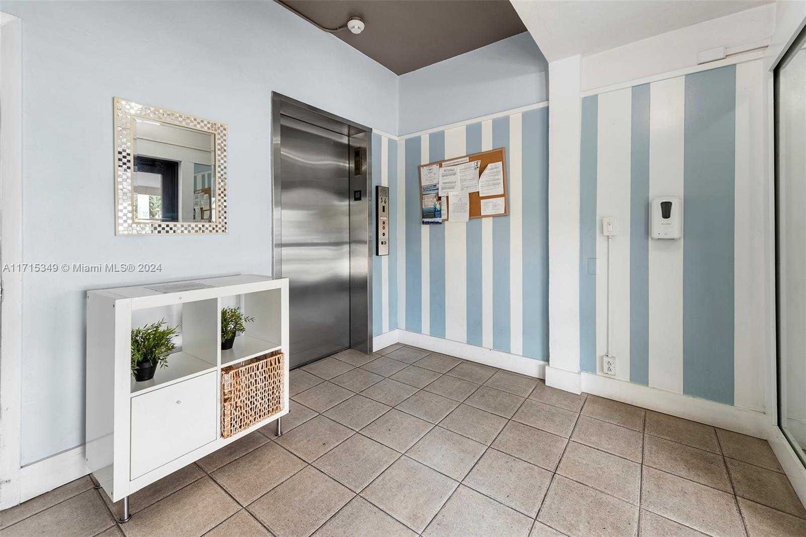 Small Image of 1020 94TH ST #503, Bay Harbor Islands Number 25